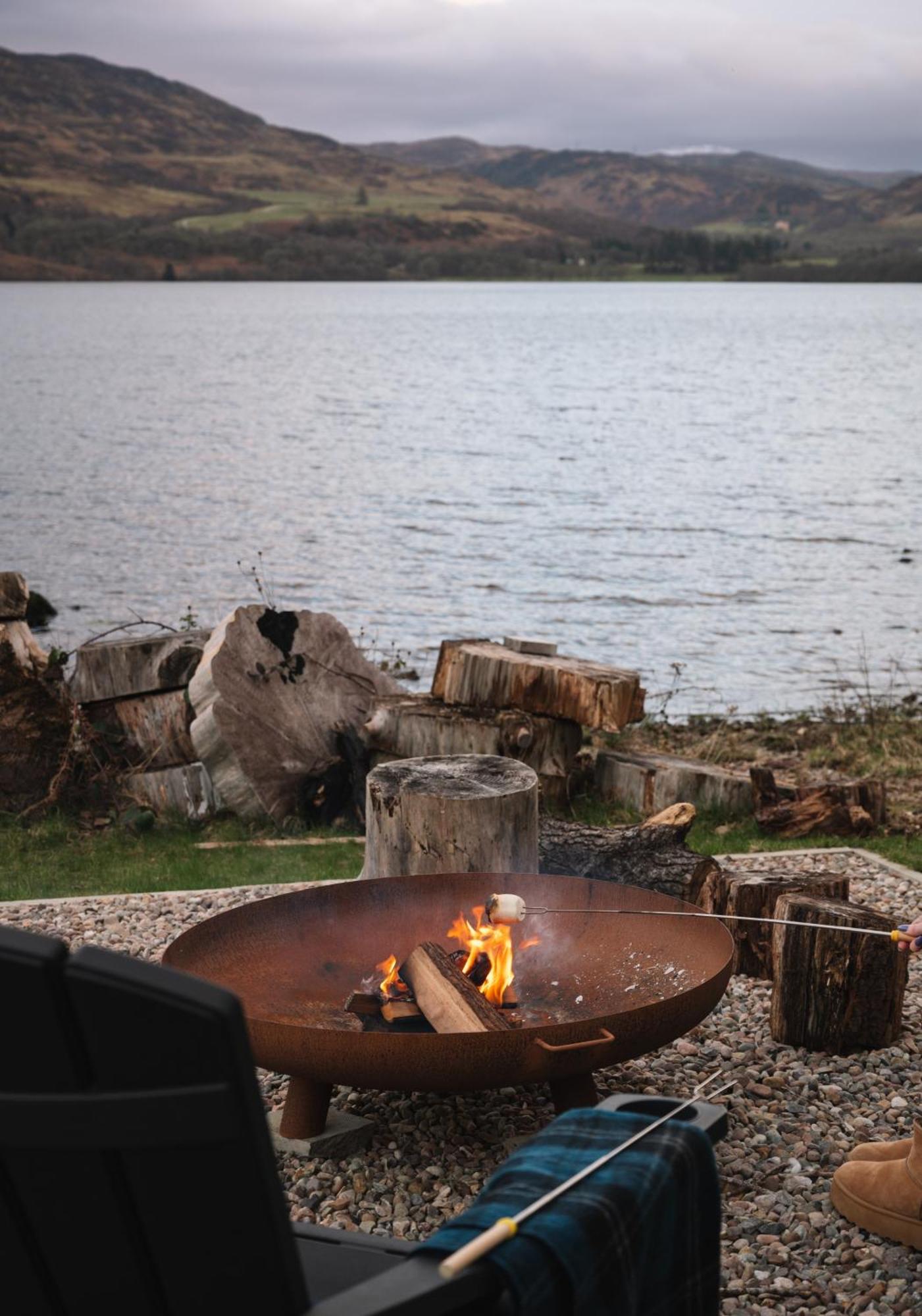 Shoreland Lodges - Holly Lodge Fort Augustus Kültér fotó